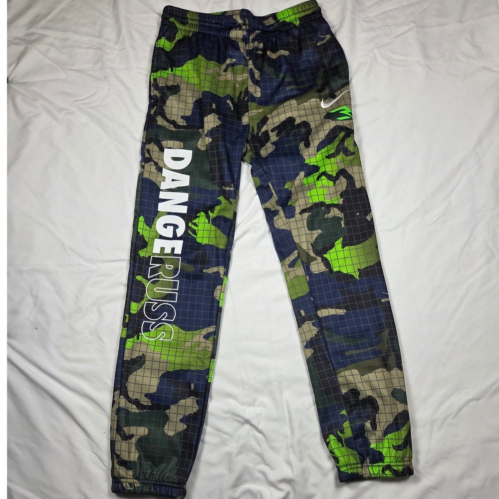 NIKE RUSSELL WILSON DANGERUSS JOGGERS BOYS CAMO PRINT SIZE XL (13-15 YEARS)